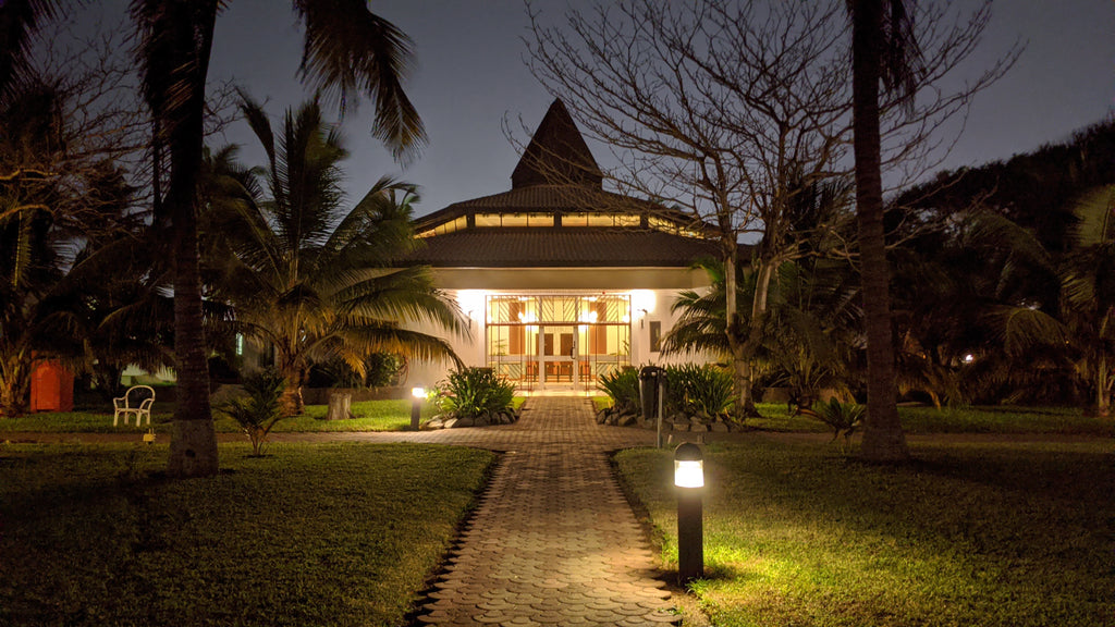 Outdoor solar lamp: 5 criteria for choosing it