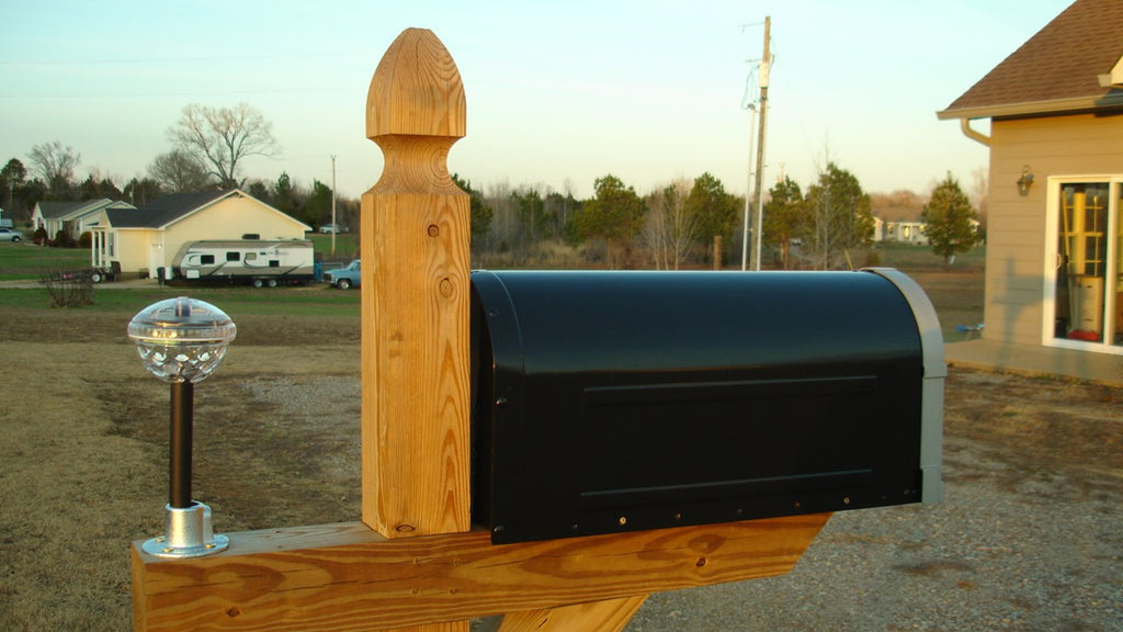 5 Creative Ways To Use Solar Lights For Decorating Your Home