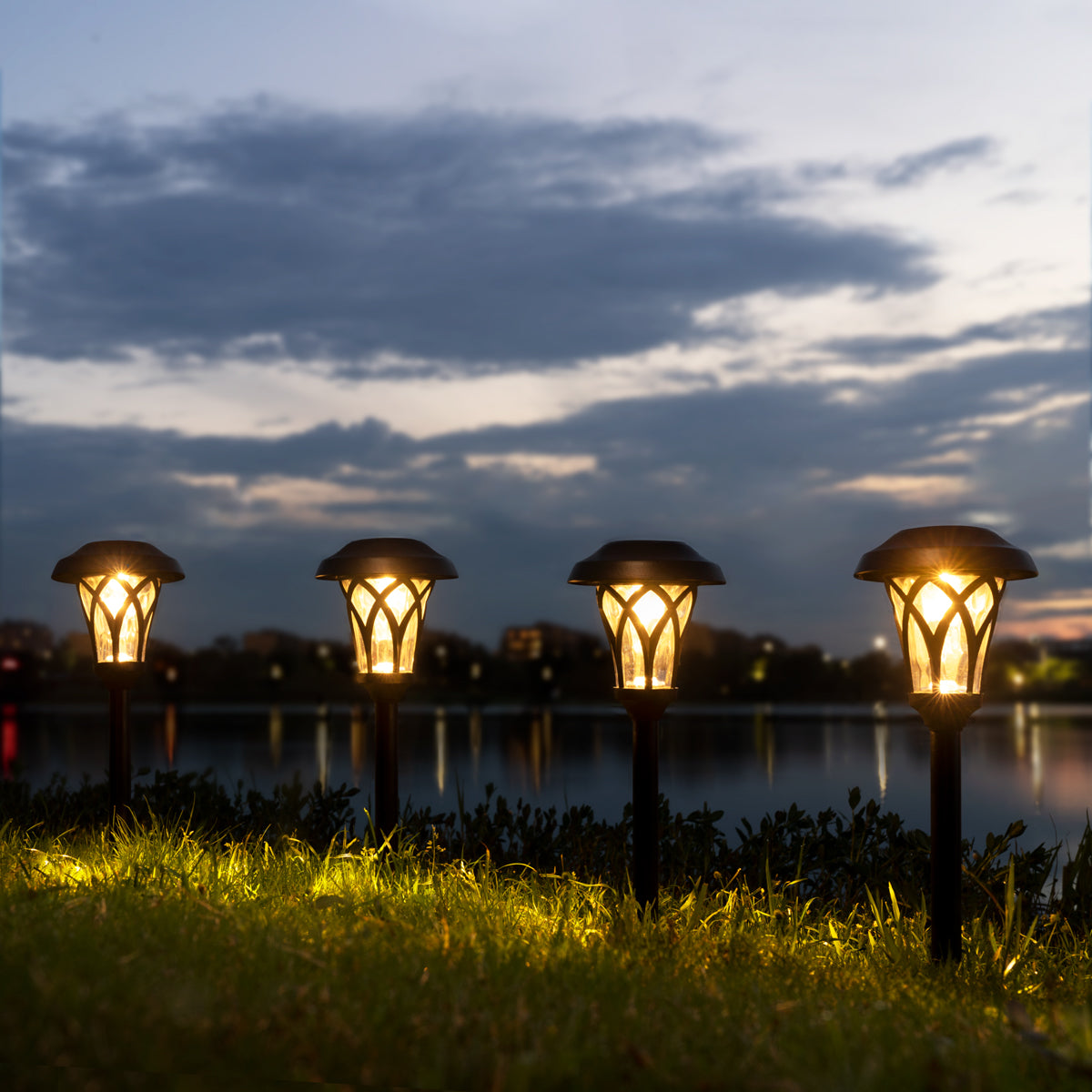Gigalumi Tulip Designed Solar Yard Lights Set (6 Pack)
