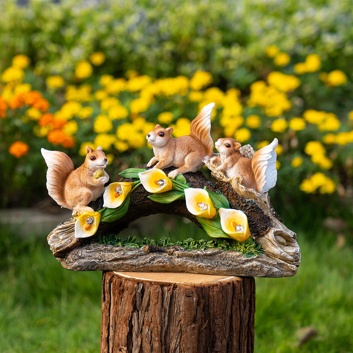 outdoor yard decorations of solar squirrel
