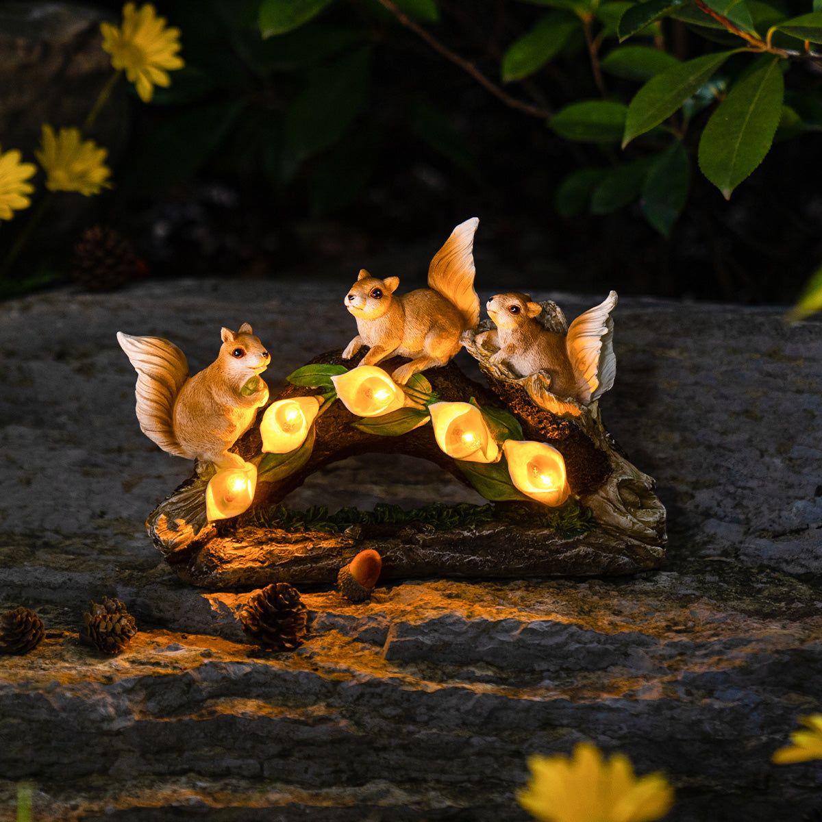 Gigalumi Solar Garden Squirrel Statue Set (1 Pack)