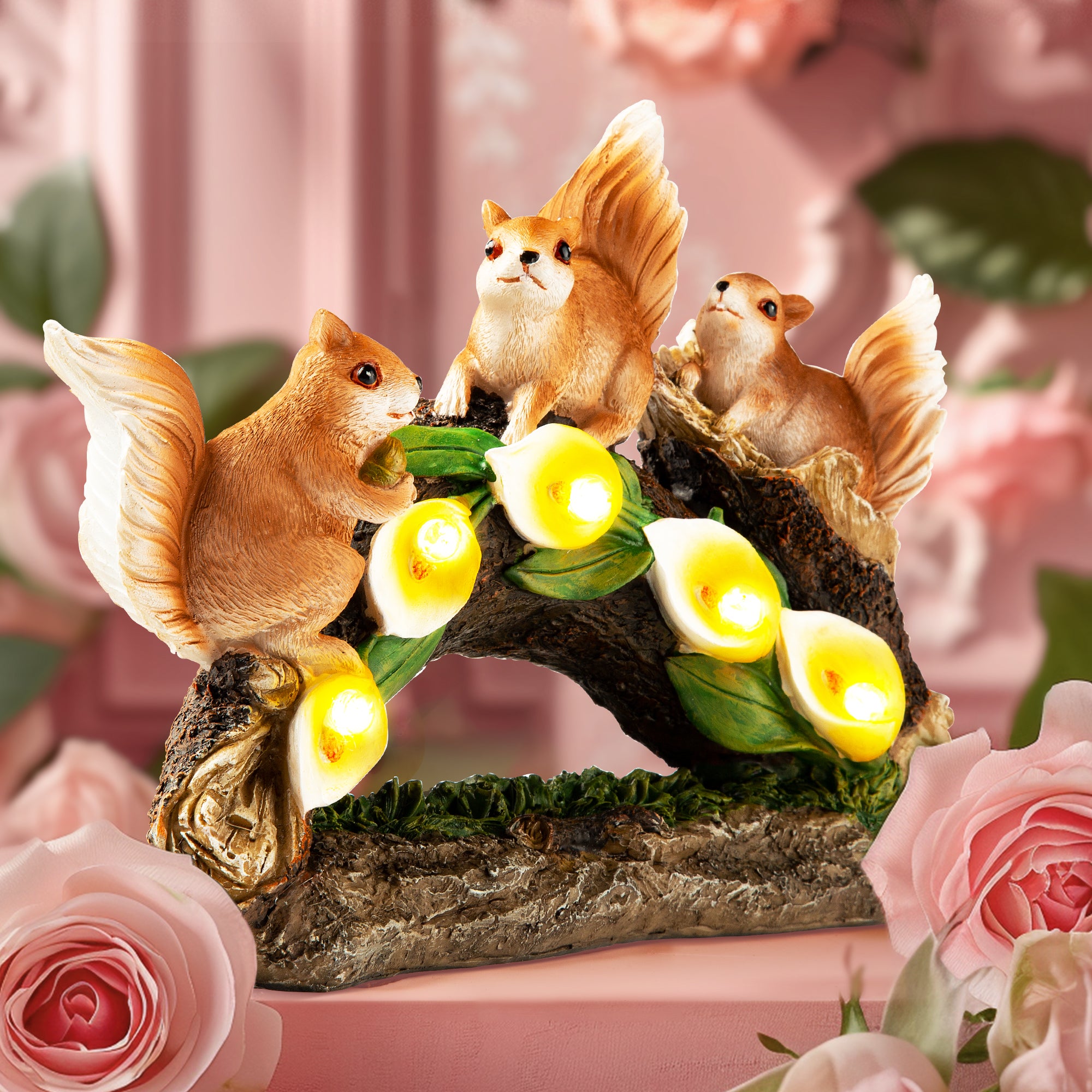 Gigalumi Solar Garden Squirrel Statue Set (1 Pack)