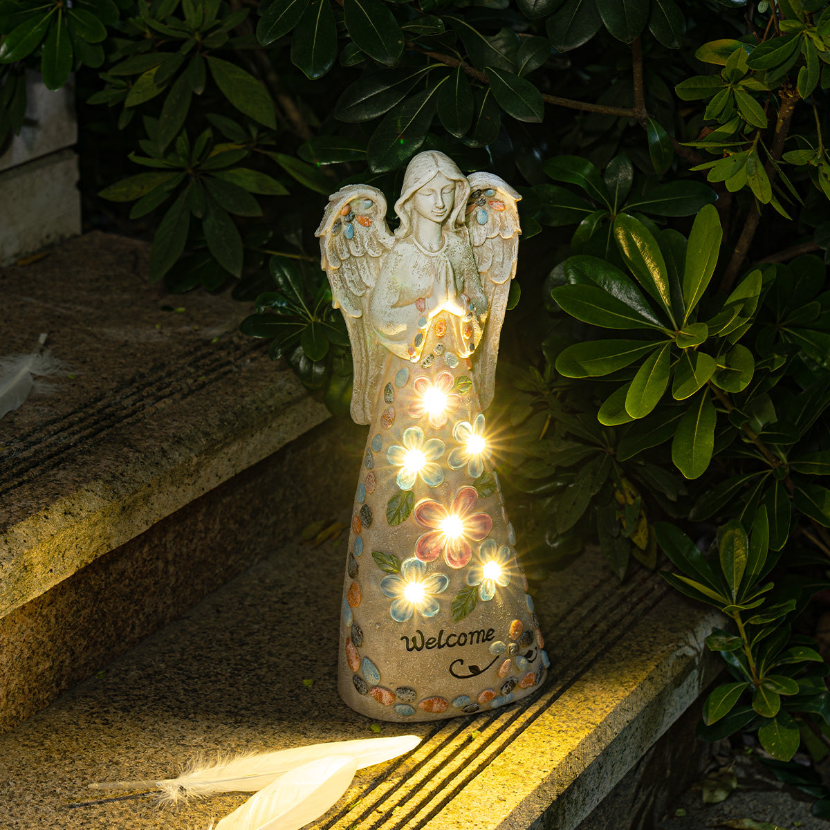 Gigalumi Solar Angel Garden Statue Set (1 Pack)