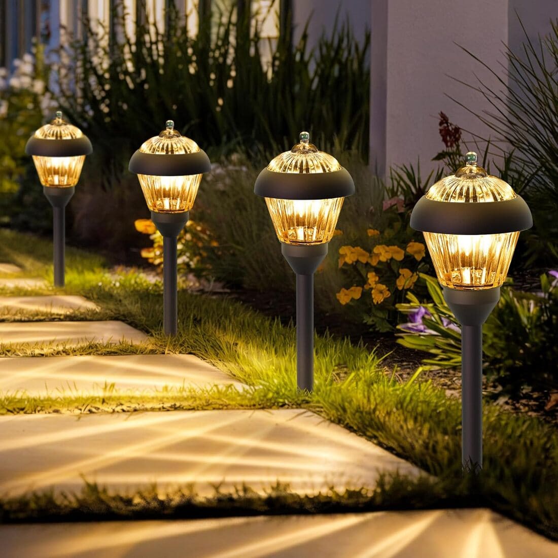 Solar Garden Pathway Light with Metal & Glass