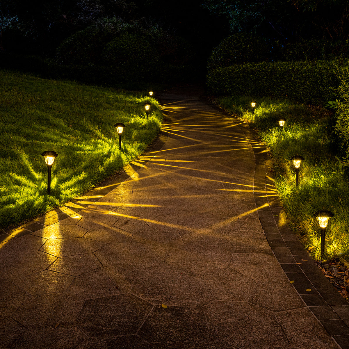 Gigalumi Fluted and Oiled Garden Solar Lights Set (6 Pack)