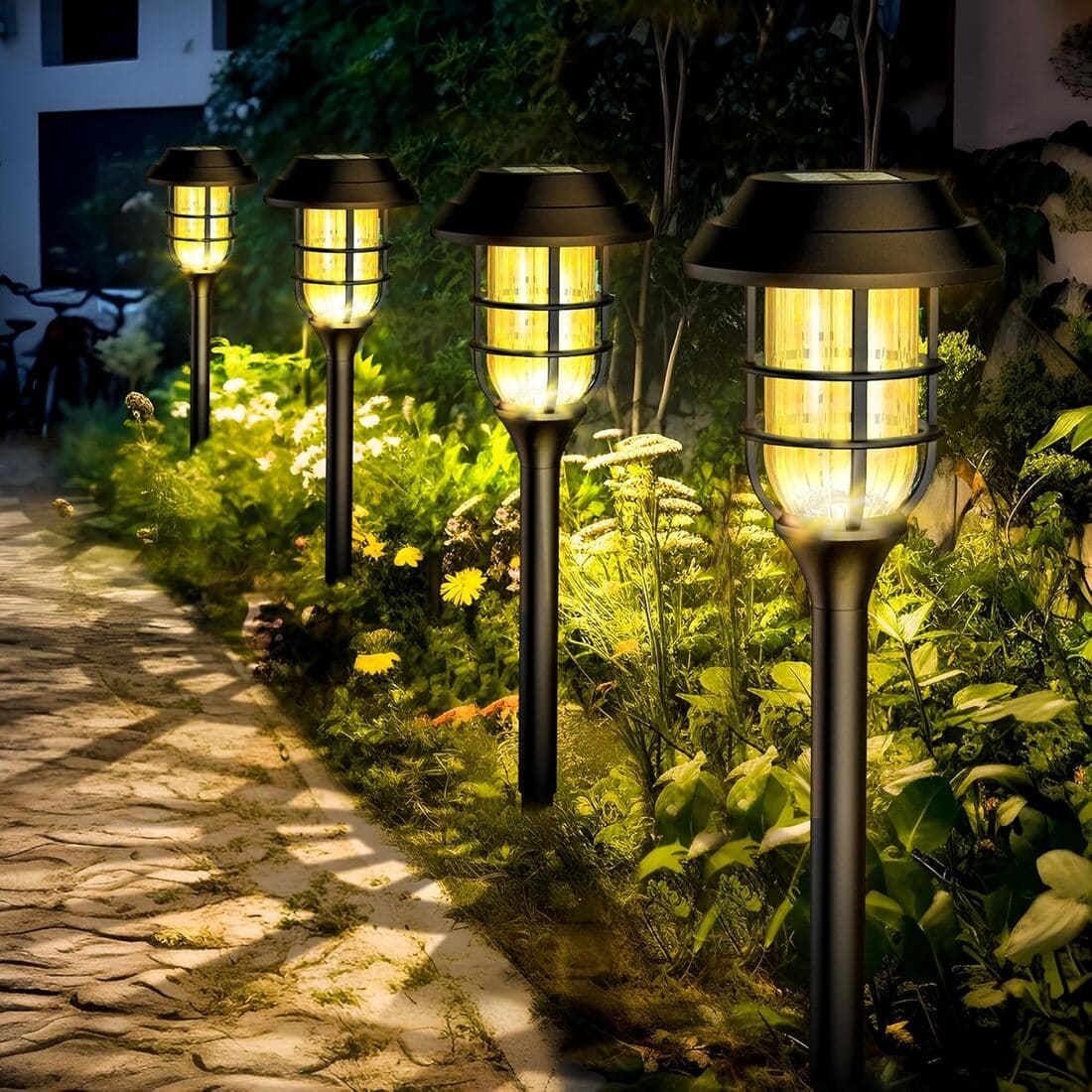 Cone Solar Landscape Lights Set
