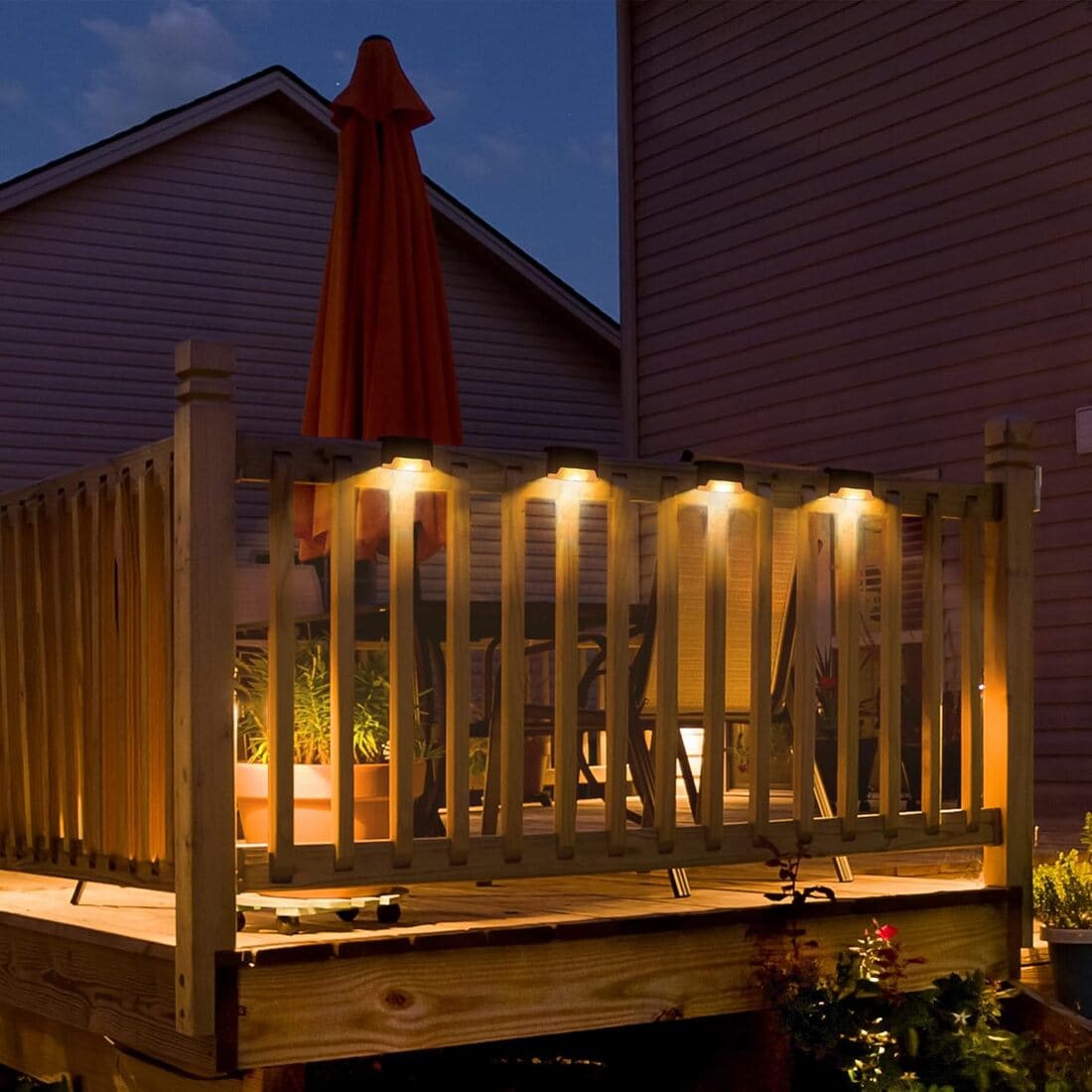 Horizontal Warm White Solar Deck Lights Set