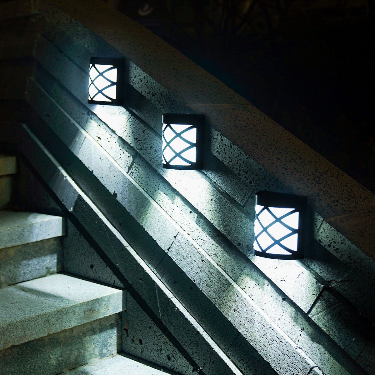 Gigalumi Grid Solar Fence Lights Set (8 Pack)