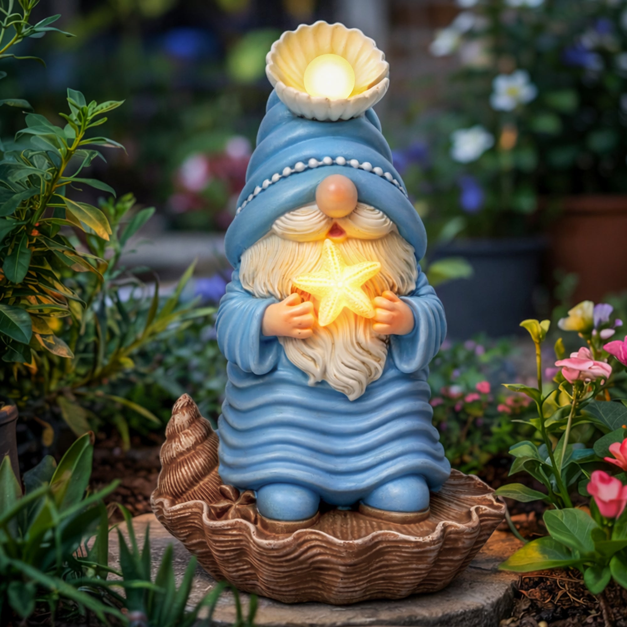 GIGALUMI Garden Gnomes, Solar Statue Outdoor Decor, Gnome Gifts Decoration with Lights for Patio